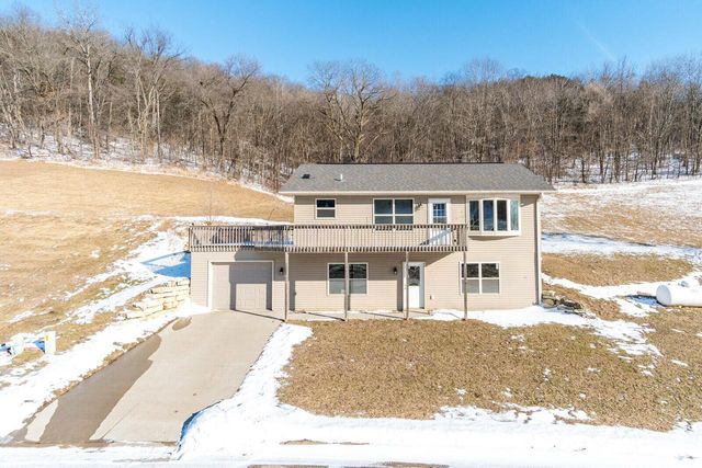 500 White Tail DRIVE, Stoddard, WI 54658