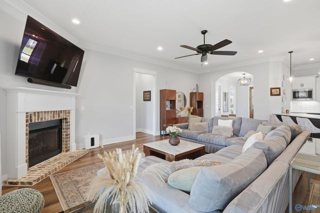 6306 Loring Loop NW, Huntsville, AL 35806