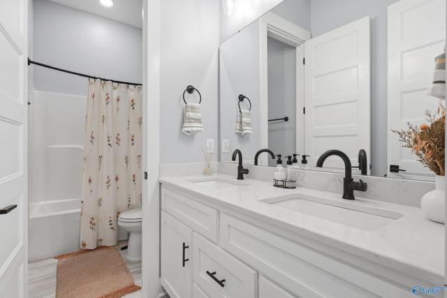 6306 Loring Loop NW, Huntsville, AL 35806