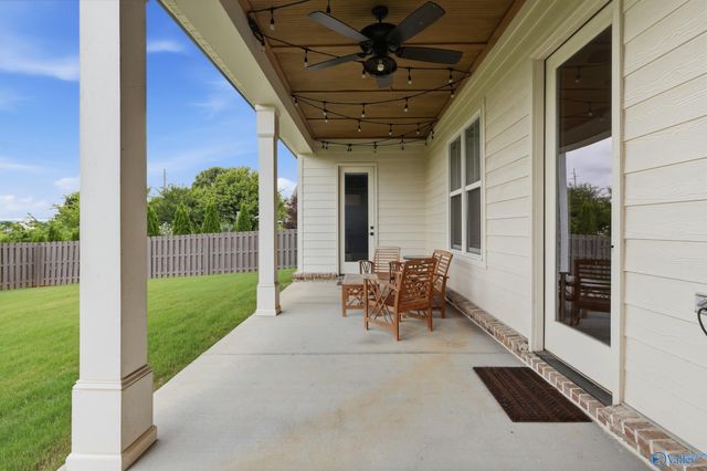 6306 Loring Loop NW, Huntsville, AL 35806