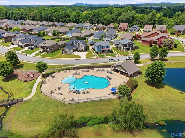 6306 Loring Loop NW, Huntsville, AL 35806