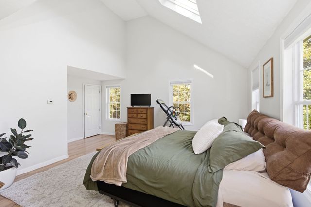 45 Wyndham Hill Dr, Plymouth, MA 02360