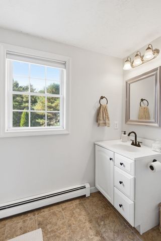 45 Wyndham Hill Dr, Plymouth, MA 02360