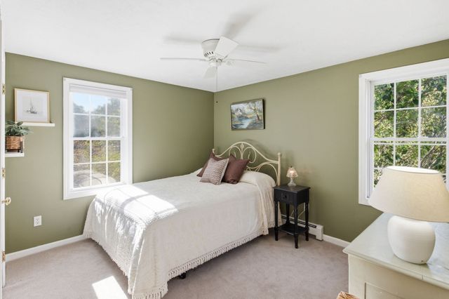 45 Wyndham Hill Dr, Plymouth, MA 02360