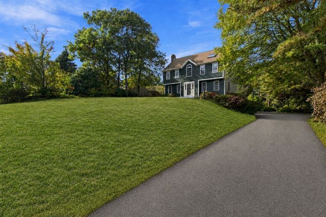 45 Wyndham Hill Dr, Plymouth, MA 02360