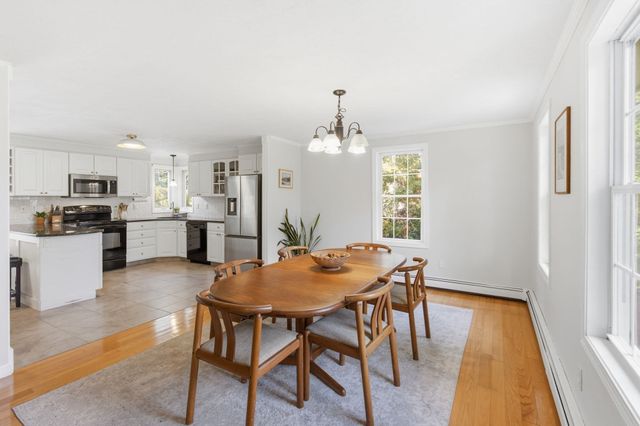 45 Wyndham Hill Dr, Plymouth, MA 02360