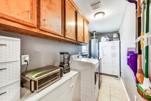 1608 Dabney Drive, Pasadena, TX 77502