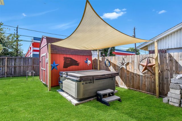 1608 Dabney Drive, Pasadena, TX 77502