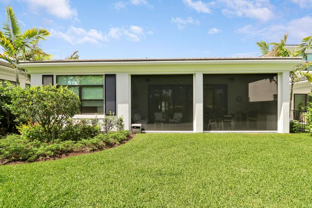 13242 Artisan Circle, Palm Beach Gardens, FL 33418