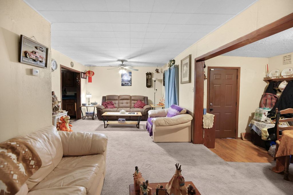 Image 11 of property listing at 811 S Lincoln Boulevard, Centralia, IL 62801