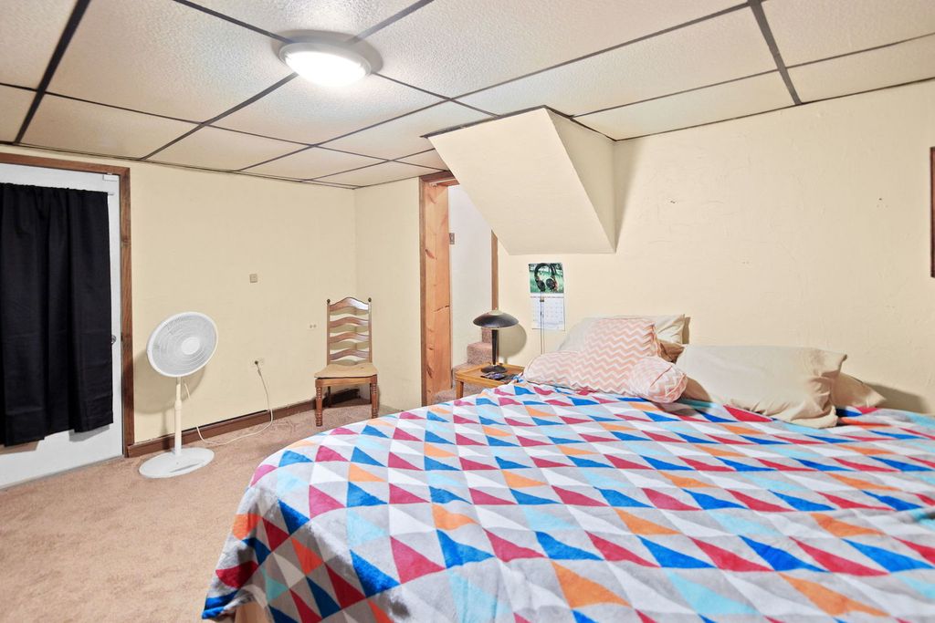 Image 32 of property listing at 811 S Lincoln Boulevard, Centralia, IL 62801