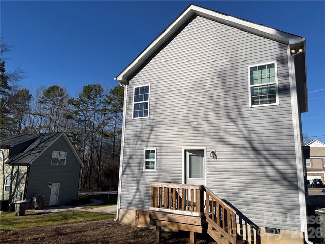 1402 Martin Luther King Jr Avenue B, Kannapolis, NC 28083