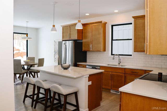 3401 Nuthatch Lane, Marquette, MI 49855