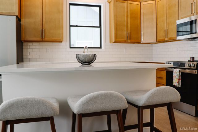 3401 Nuthatch Lane, Marquette, MI 49855