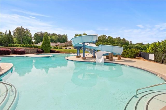 110 Valdosta Avenue, Canton, GA 30114