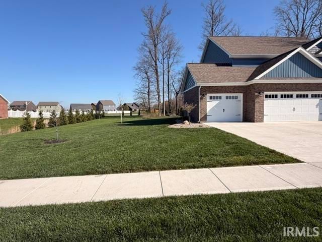 1010 Bluegrass Trail, Kokomo, IN 46901