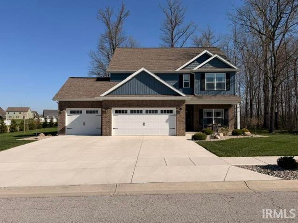 1010 Bluegrass Trail, Kokomo, IN 46901