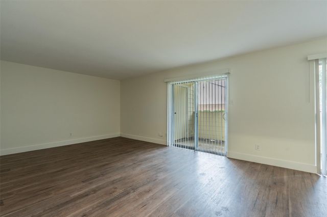 14555 Wunderlich Drive 3105, Houston, TX 77069