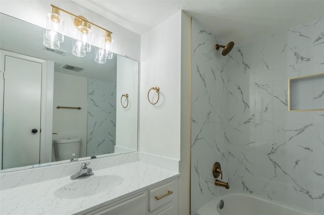 14555 Wunderlich Drive 3105, Houston, TX 77069