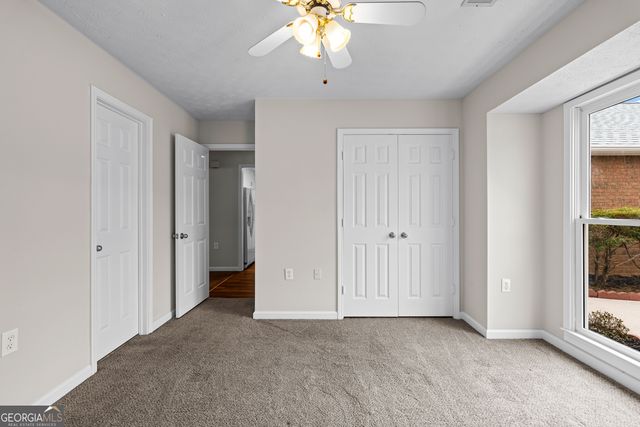 180 Wilbanks Drive, Fayetteville, GA 30215