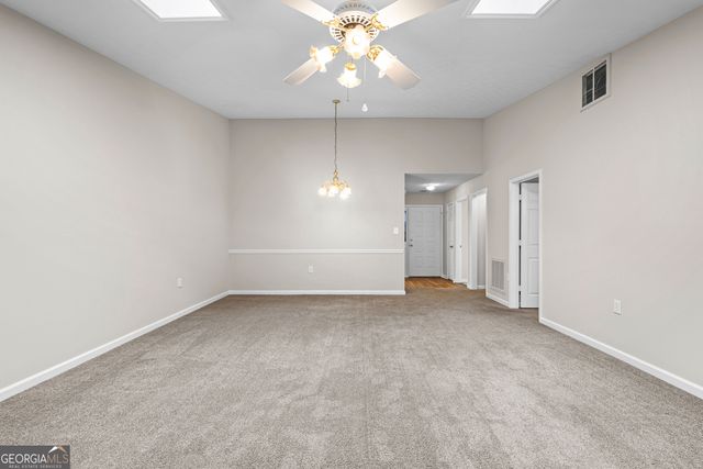 180 Wilbanks Drive, Fayetteville, GA 30215