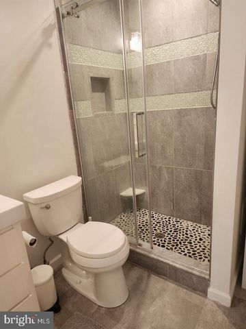 25 FORSYTHIA CT, Lafayette Hill, PA 19444