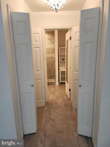 25 FORSYTHIA CT, Lafayette Hill, PA 19444