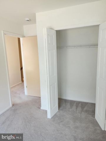 25 FORSYTHIA CT, Lafayette Hill, PA 19444