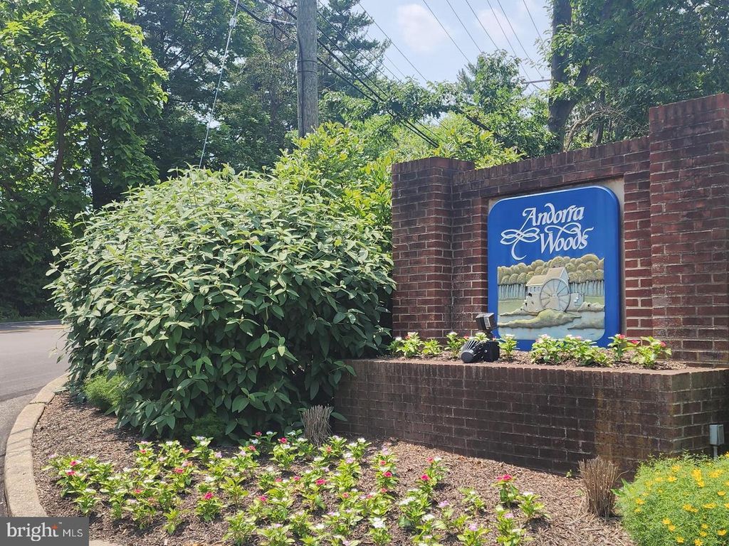 25 FORSYTHIA CT, Lafayette Hill, PA 19444