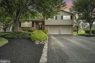 71 OBSIDIAN DRIVE, Chambersburg, PA 17202