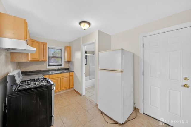 0-1812-181 Rt 35 Highway, Sayreville, NJ 08871