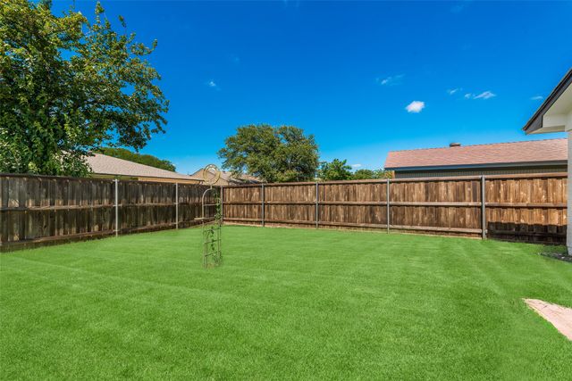 2113 Poppy Lane, Richardson, TX 75081