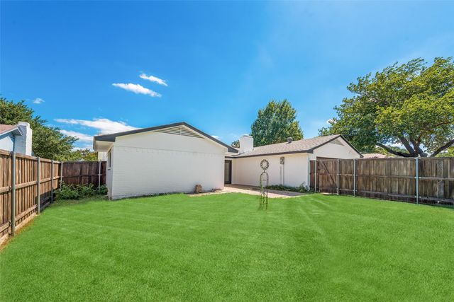 2113 Poppy Lane, Richardson, TX 75081