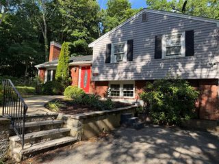 484 Essex, Weymouth, MA 02188