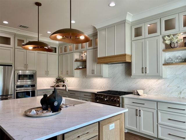 2128 Garrett Farms Row, Shreveport, LA 71106