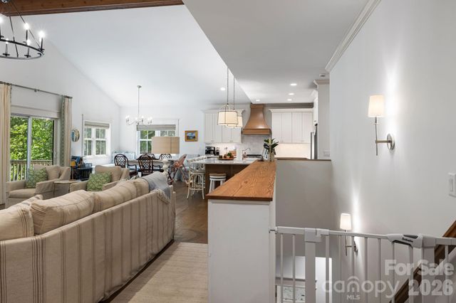 14 Sugarland Ridge Trail, Fairview, NC 28730