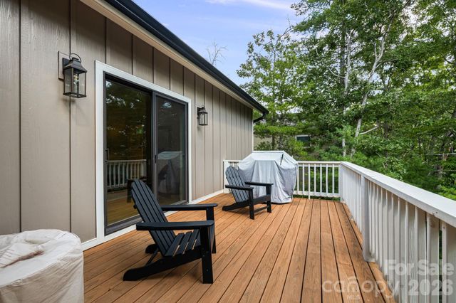 14 Sugarland Ridge Trail, Fairview, NC 28730