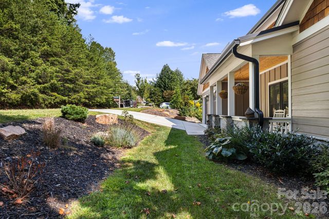 14 Sugarland Ridge Trail, Fairview, NC 28730