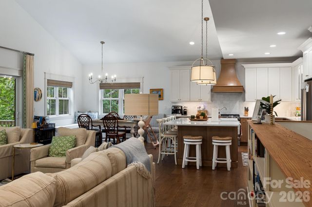14 Sugarland Ridge Trail, Fairview, NC 28730
