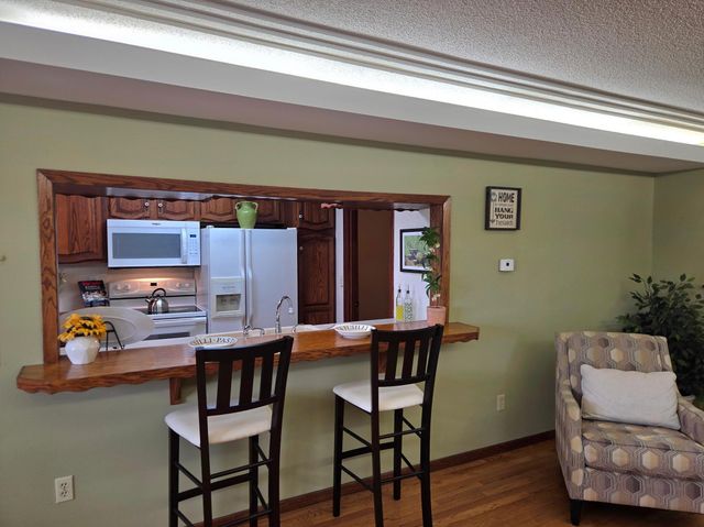 558 113th Lane NW, Coon Rapids, MN 55448