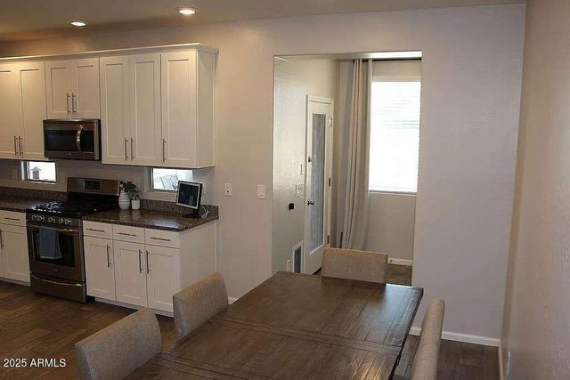 3850 E BALSAM Drive, Chandler, AZ 85286