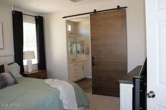 3850 E BALSAM Drive, Chandler, AZ 85286