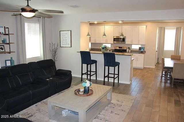 3850 E BALSAM Drive, Chandler, AZ 85286