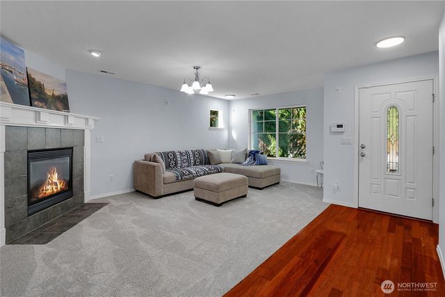 21545 SE 298th Place, Kent, WA 98042