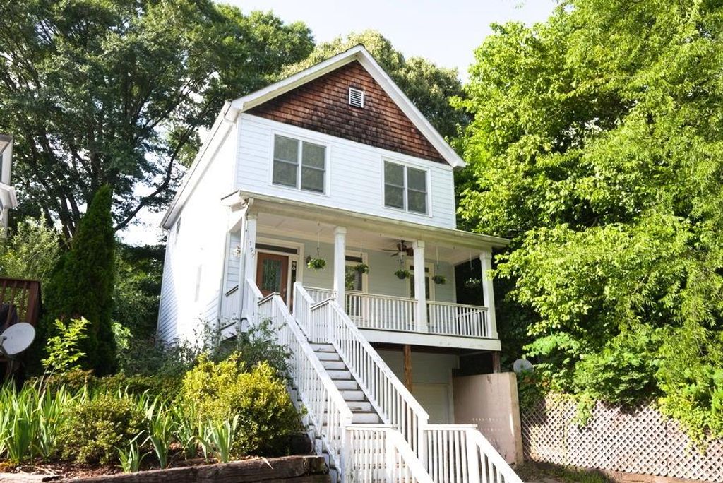 1199 Foster NW Place, Atlanta, GA 30318