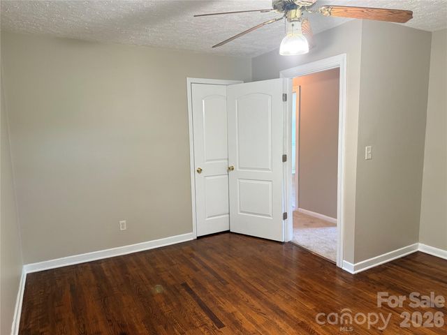 267 Hoopaugh Avenue, Ellenboro, NC 28040