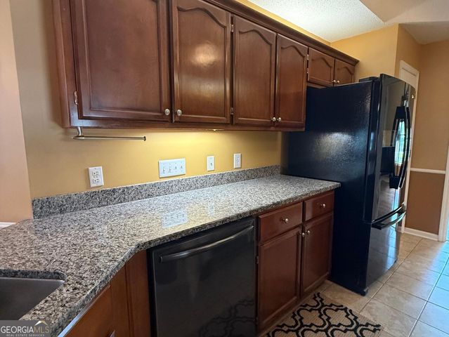 120 Esterine Drive, Warner Robins, GA 31093