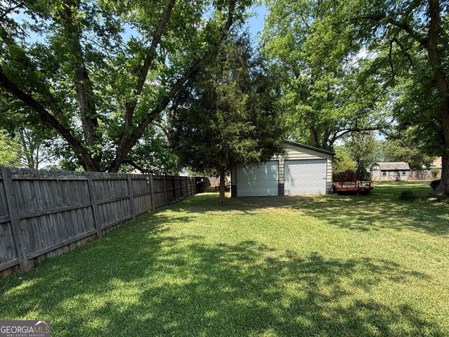 120 Esterine Drive, Warner Robins, GA 31093