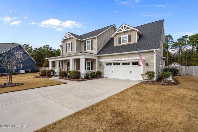 426 Canter Crest Road, Hampstead, NC 28443