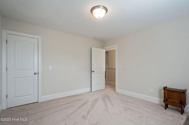 426 Canter Crest Road, Hampstead, NC 28443